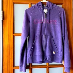 Women’s size small (4/6) Carhartt zip up hoodie